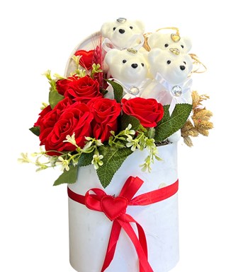 Mersin çiçekçi, yapay gül kutusu, romantik hediye, 